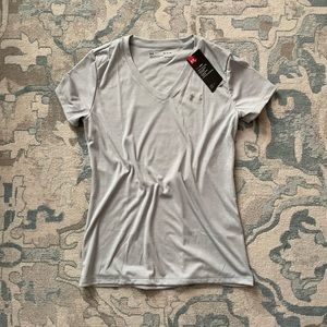 🆕 HeatGear V-Neck T-shirt